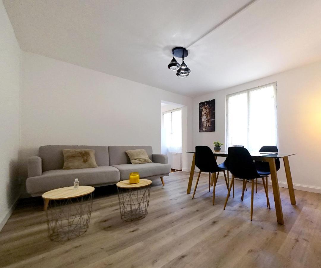 Appartement Au Coeur De Cours La Ville Luaran gambar